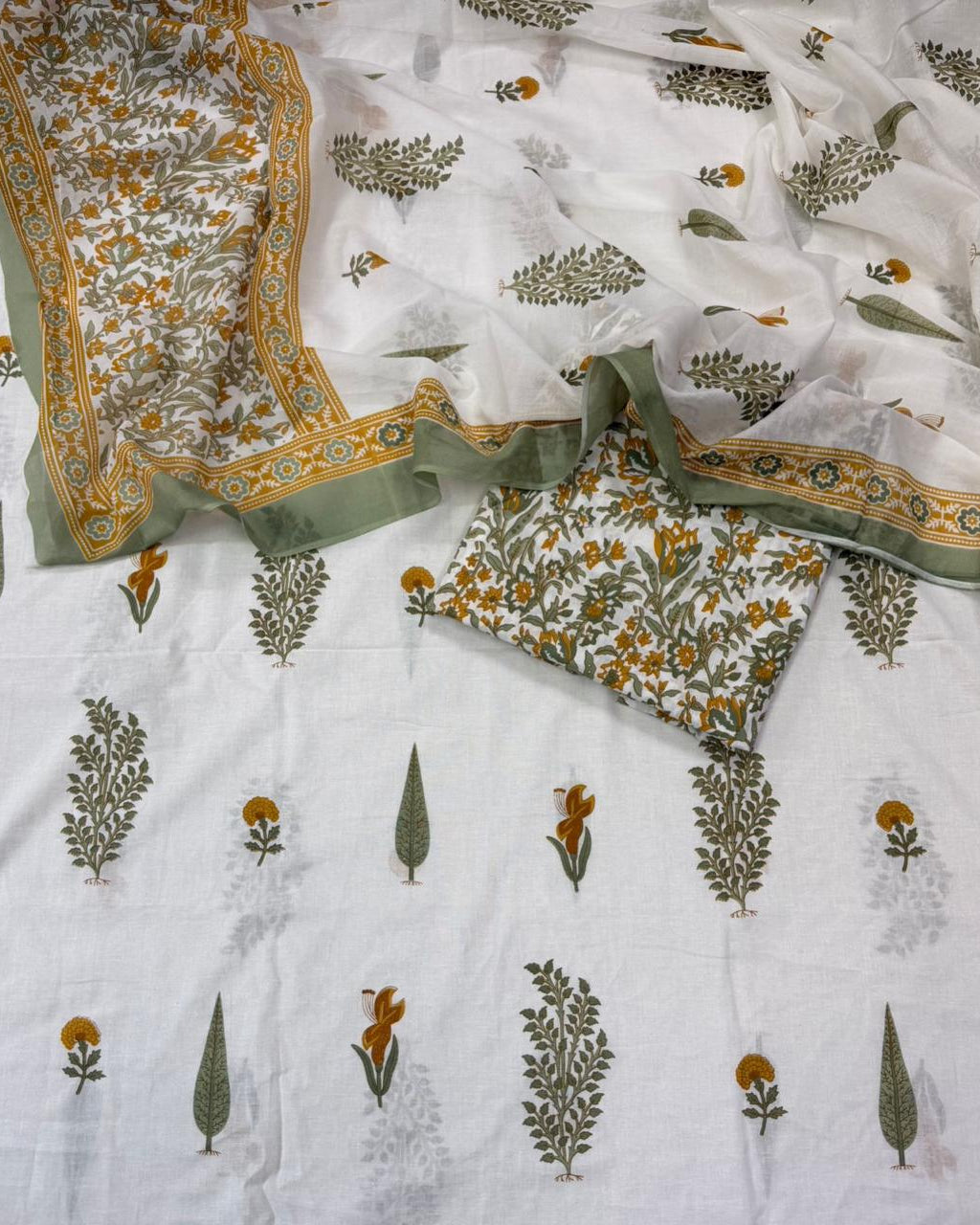 Sanganeri Hand Block Printed Unstitched Cotton Suit Set with malmal dupatta