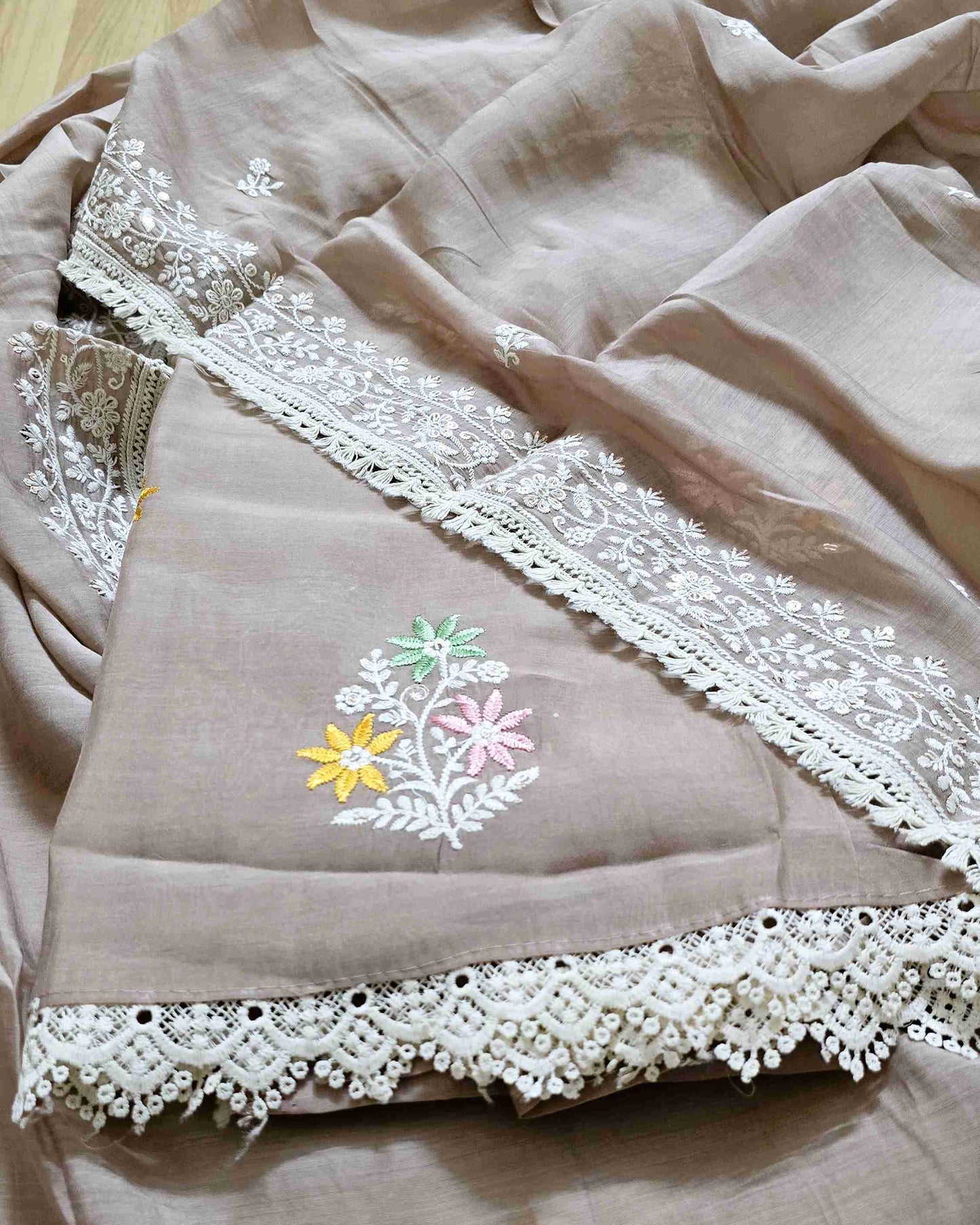 Dusty Mauve MalChanderi with White Threadwork Suit Set with Lace-Edged Dupatta