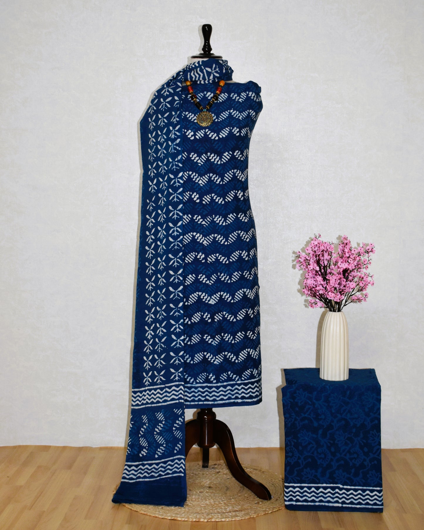 (Indigo) Block Printed Cotton Suit With All-over Buti Malmal Dupatta