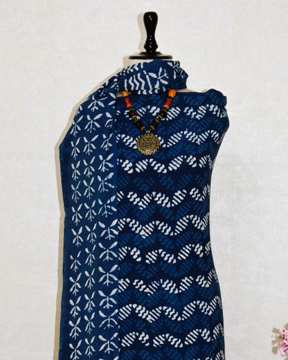 (Indigo) Block Printed Cotton Suit With All-over Buti Malmal Dupatta