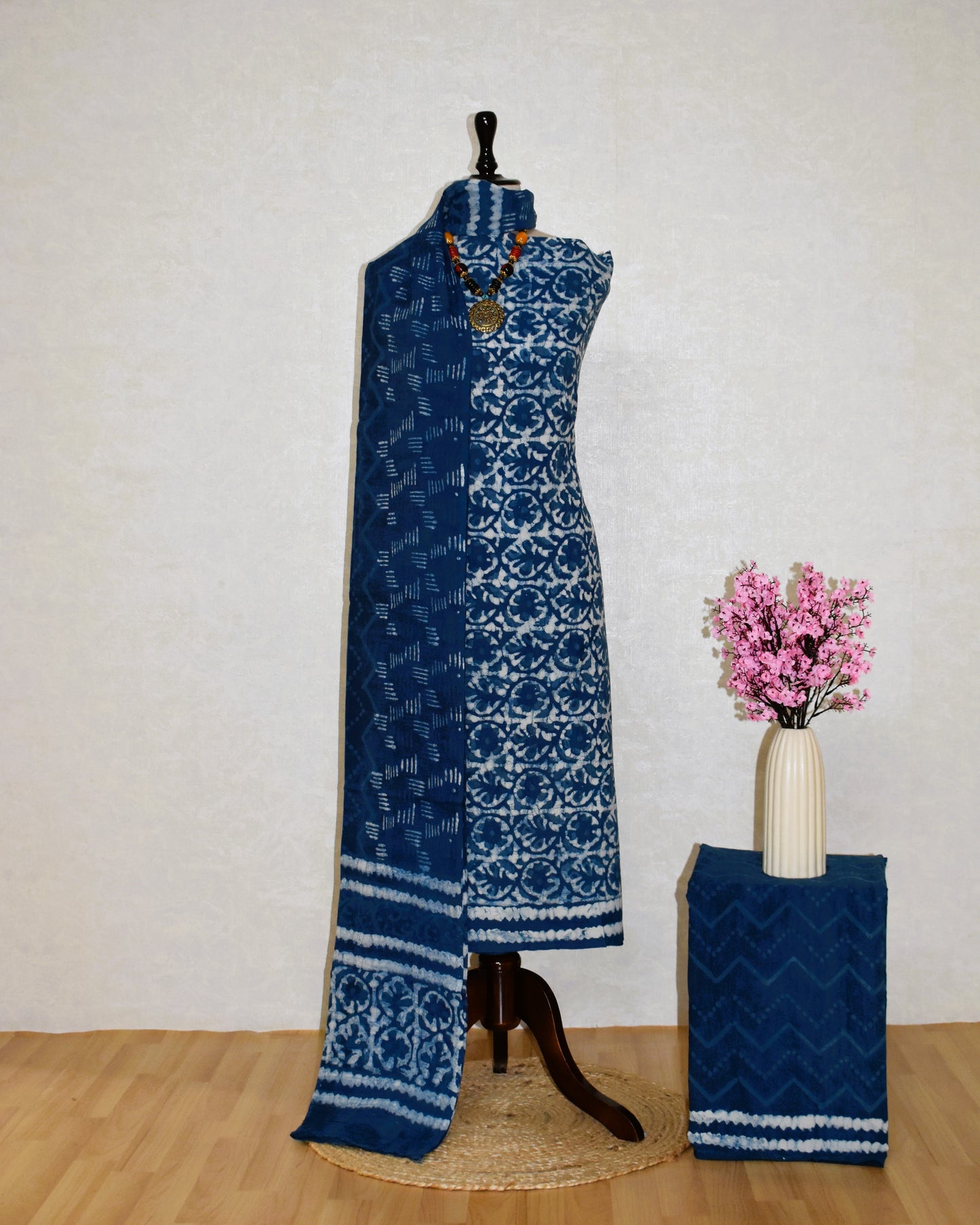 (Indigo) Block Printed Cotton Suit With All-over Buti Malmal Dupatta