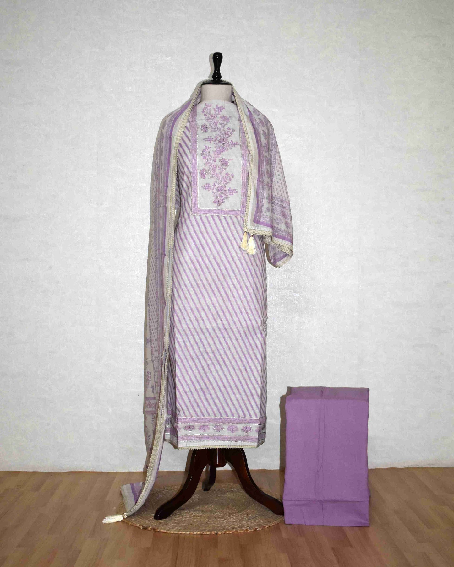 Pure Linen with stripes and Floral Buta Panel Suit Set (soft purple)