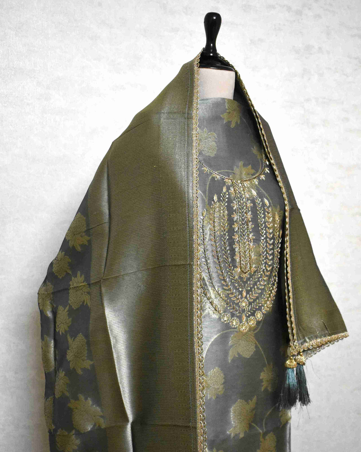 Premium Silver Grey Jacquard Silk Suit Set with Embroidered Neck & Woven Dupatta