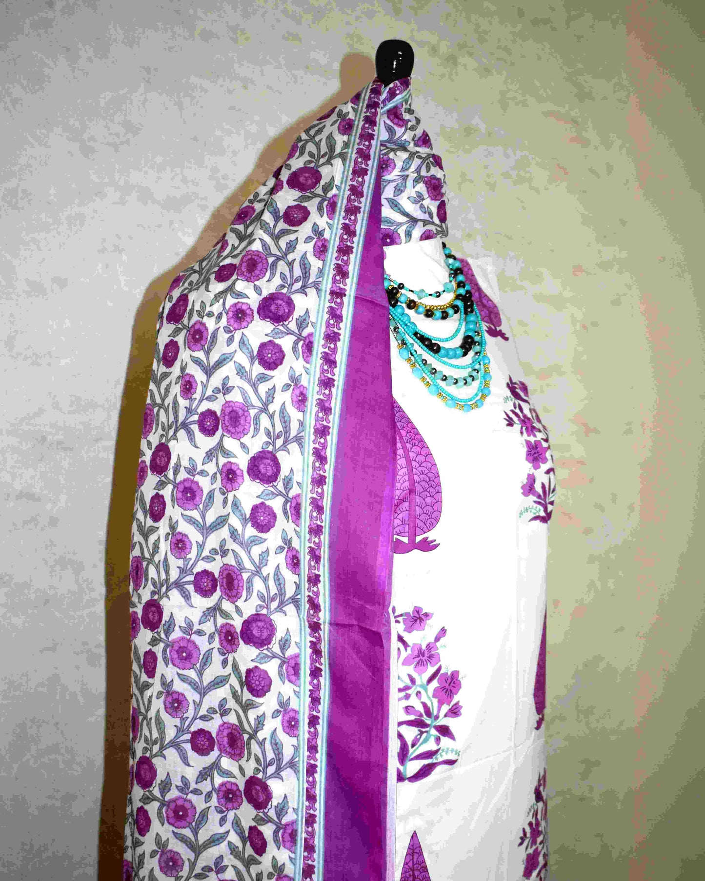 Magenta Pink Floral Jaipuri Printed Unstitched Cotton Suit Set with malmal dupatta