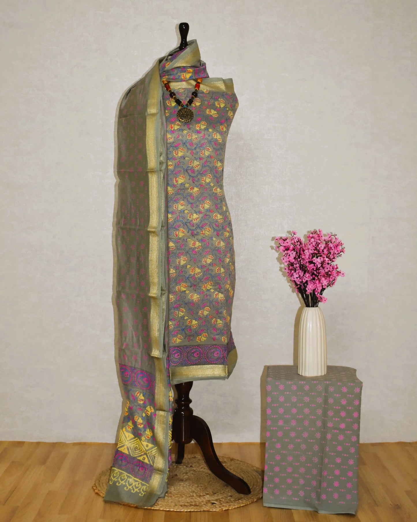 Sanganeri printed Maheshwari Silk Suit Set