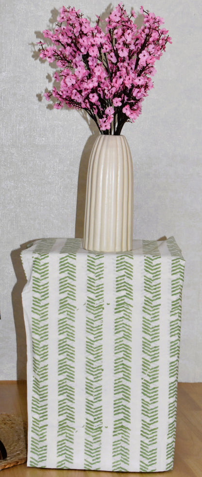 Small Floral Buti Hand Block Printed Cotton Suit With Malmal Dupatta