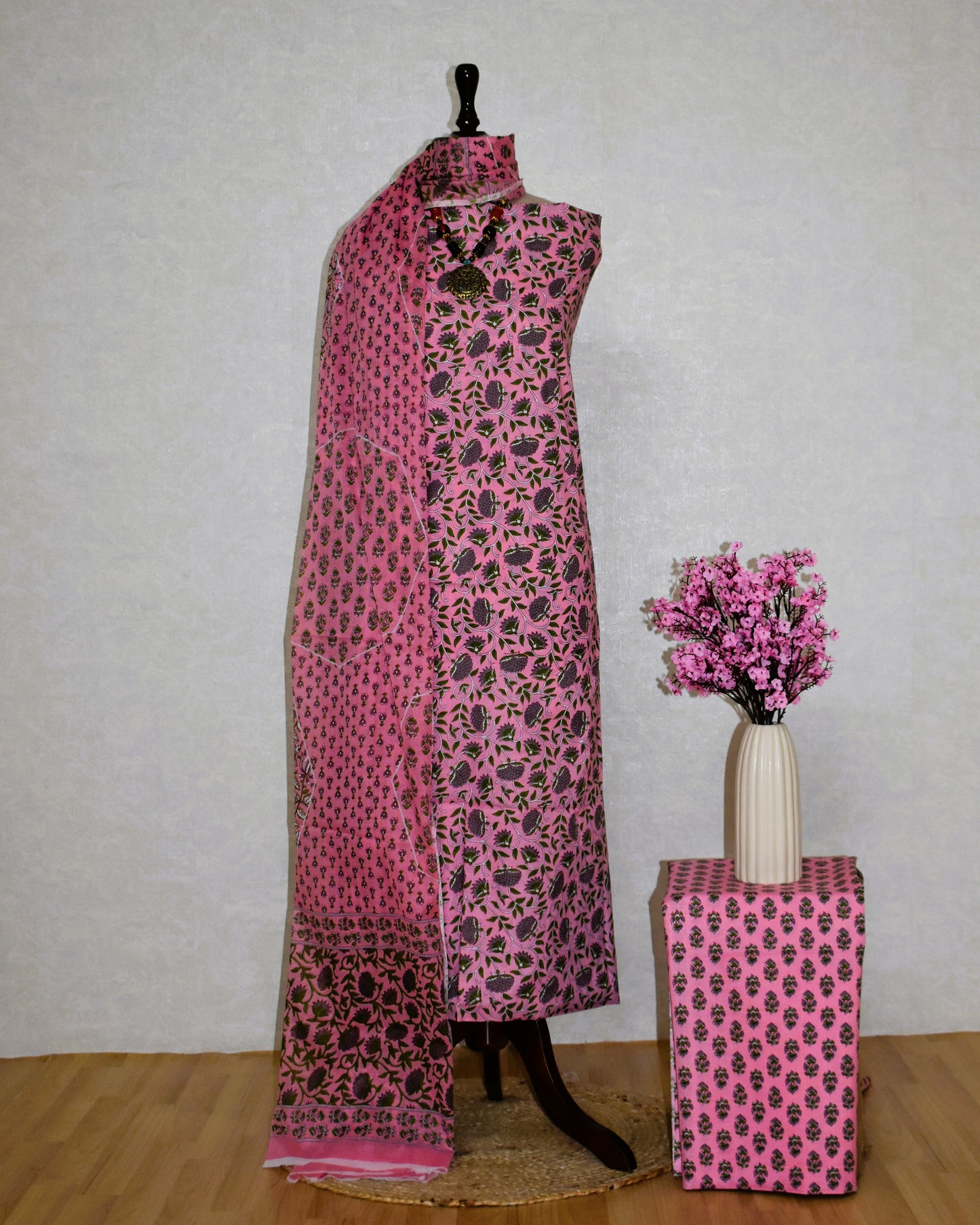 Pink Floral Jaipuri Printed Unstitched Cotton Suit Set