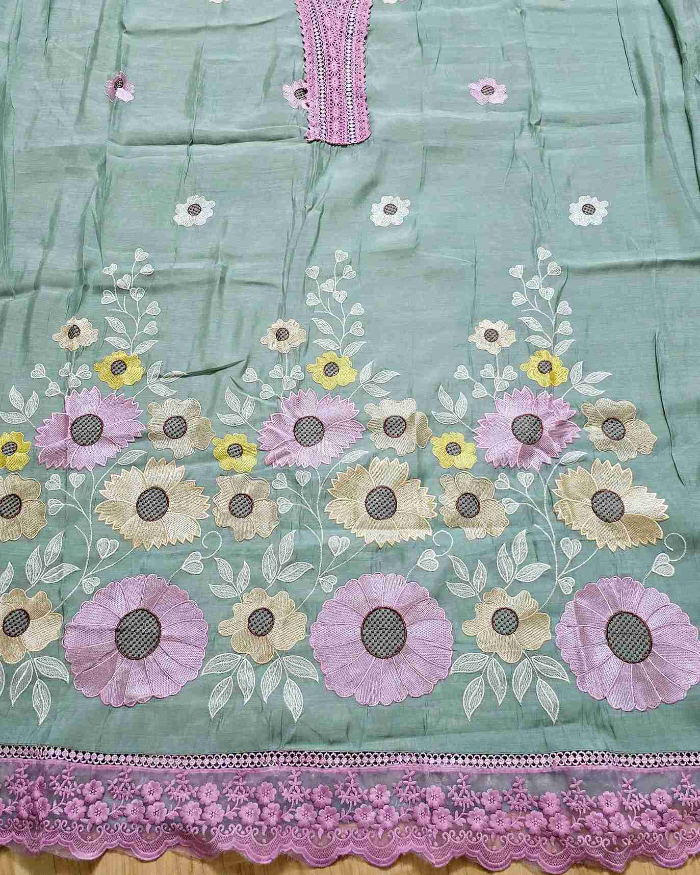 Premium Mal Chanderi Embroidered Suit Set with Intricate Neck Lace with Lace-Trimmed Dupatta (Green)