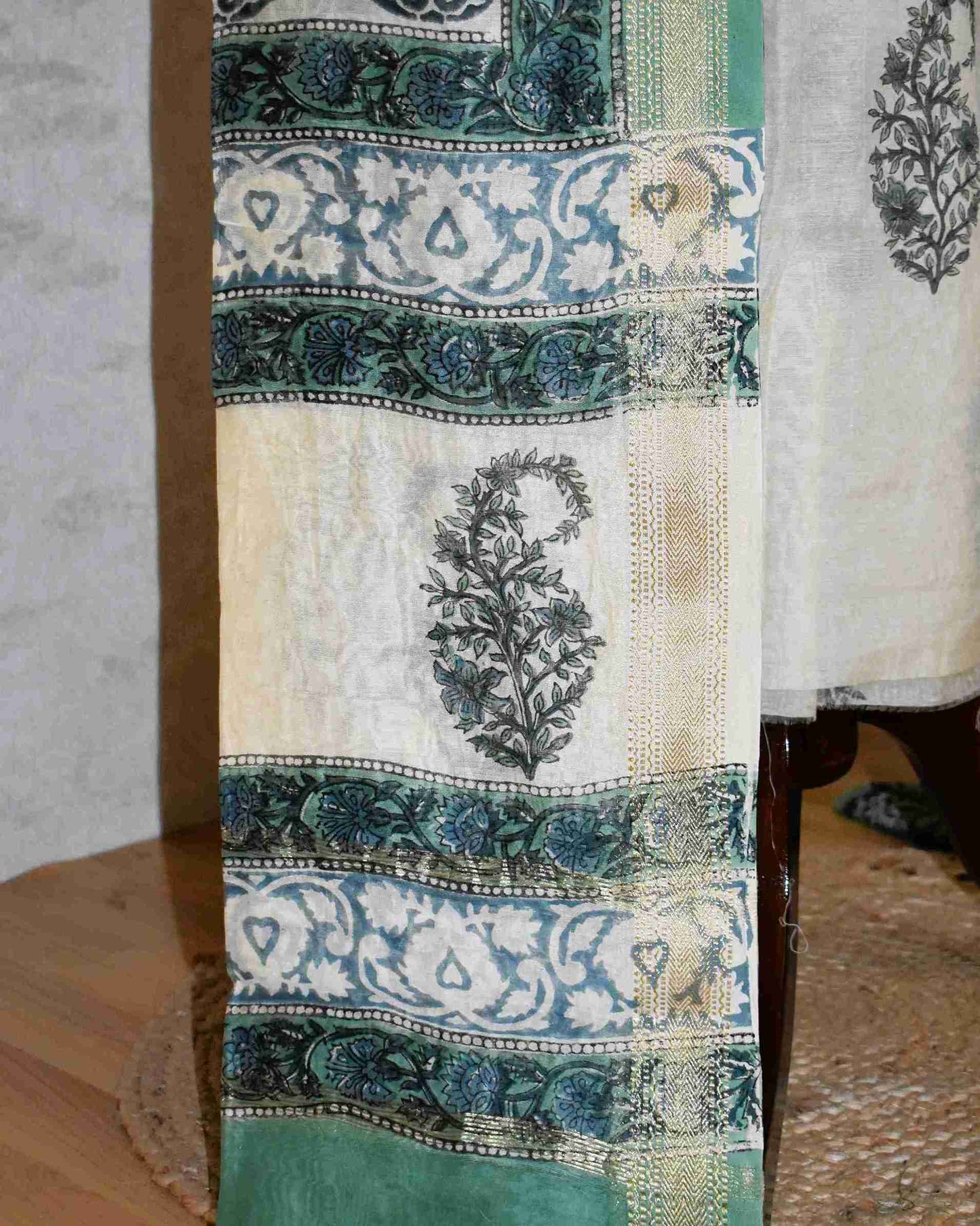 Hand Block Printed Green Paisley Maheshwari Silk Suit Set