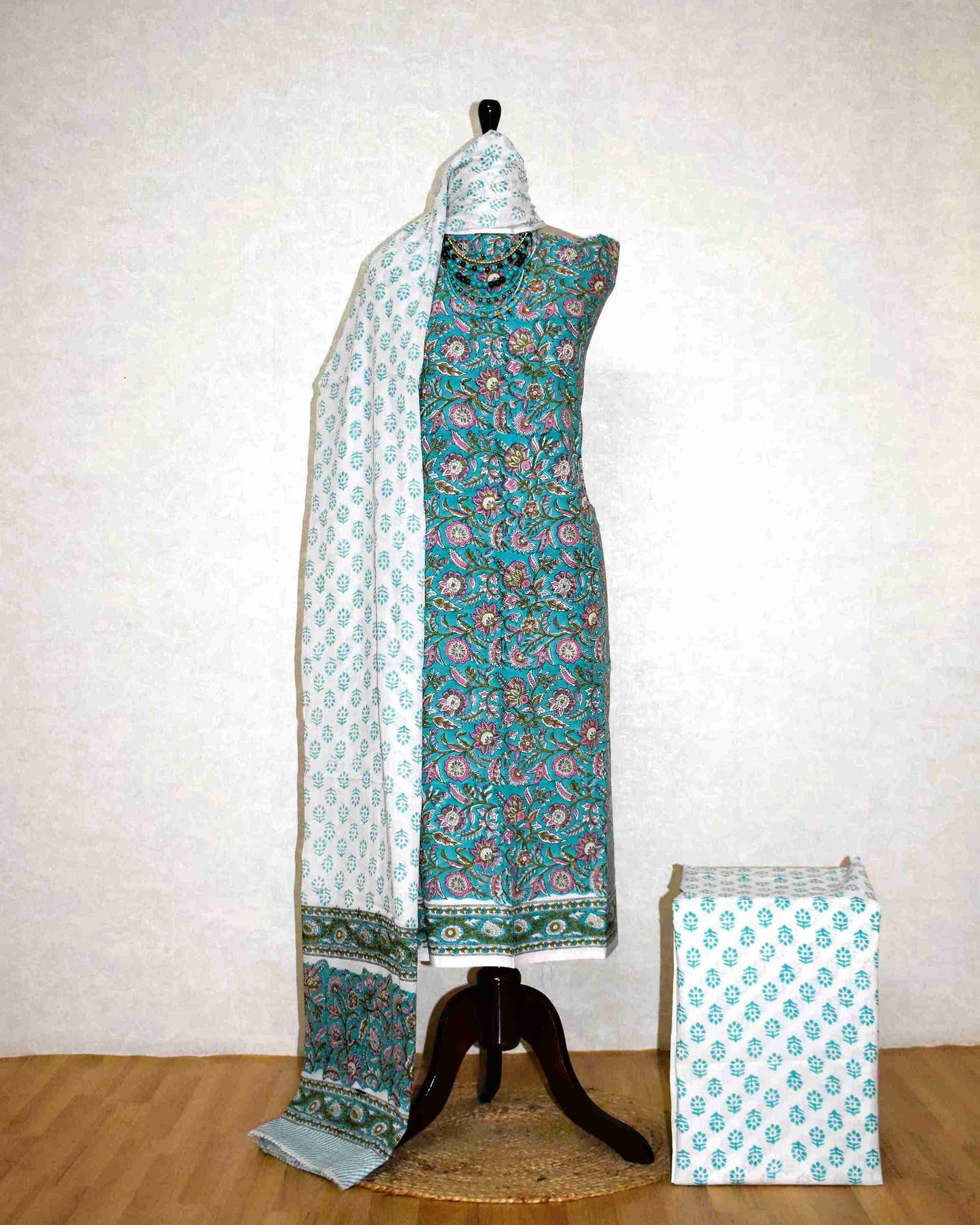 Sanganeri Hand Block Printed Unstitched Cotton Suit Set with malmal dupatta