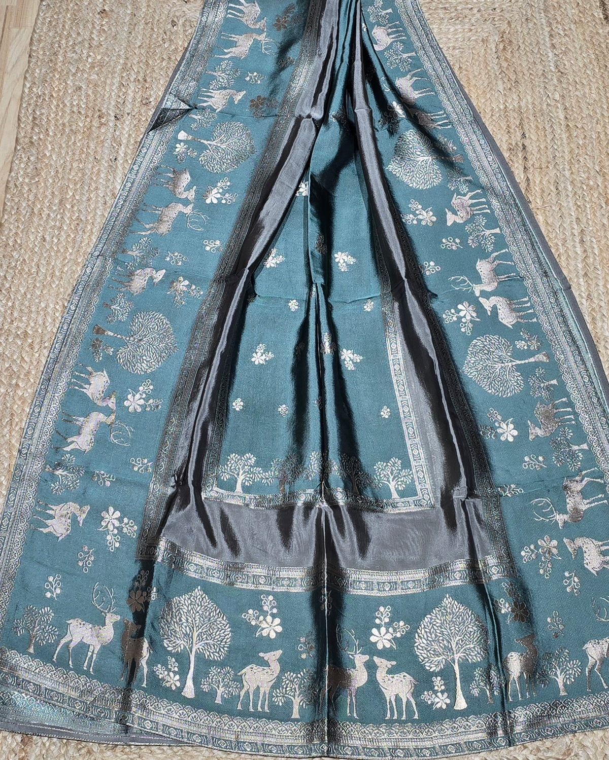 Premium Forest Green Jacquard Silk Suit Set with Woven Nature Motifs & Designer Dupatta