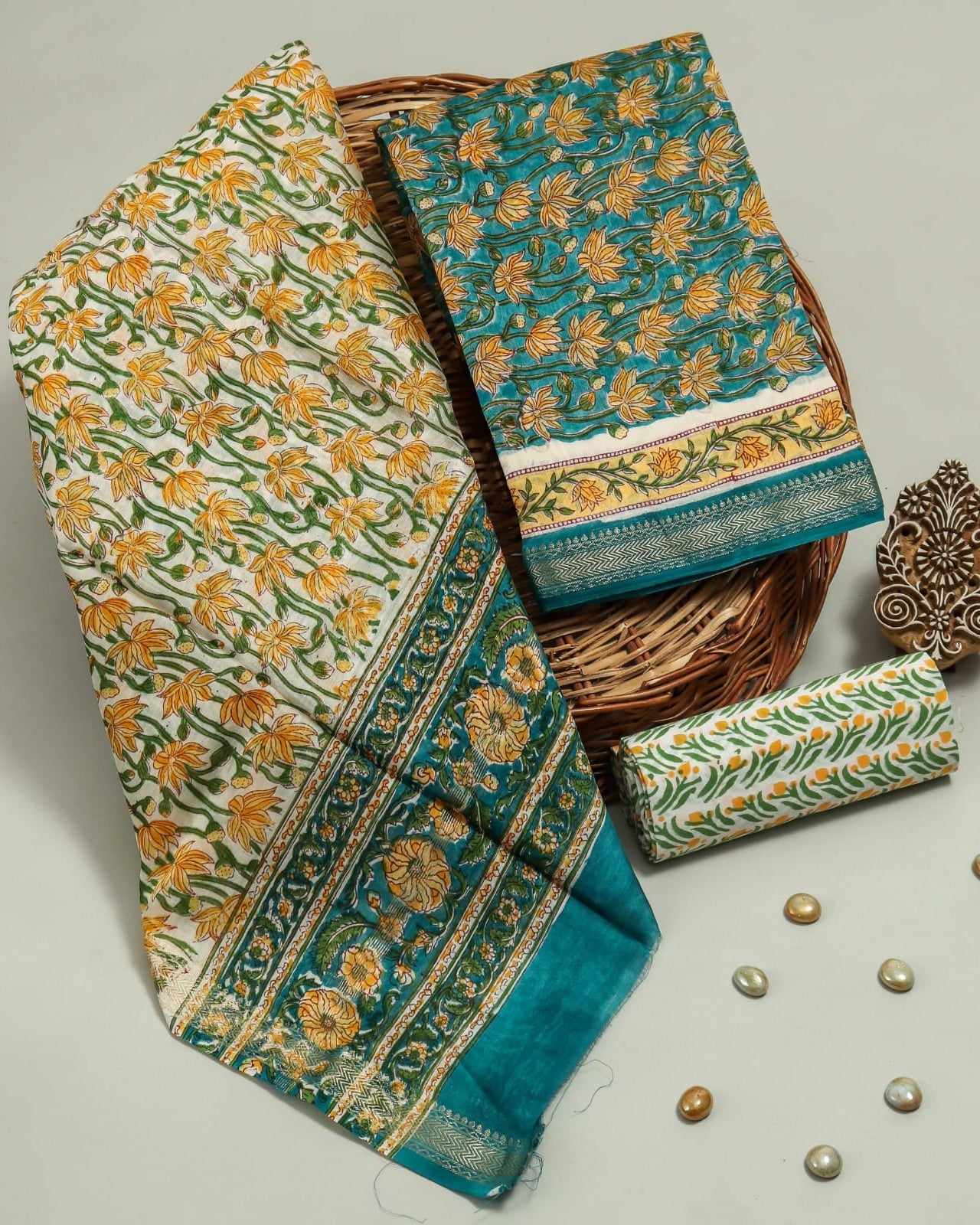 Sanganeri Green String of Flowers printed Maheshwari Silk Suit Set