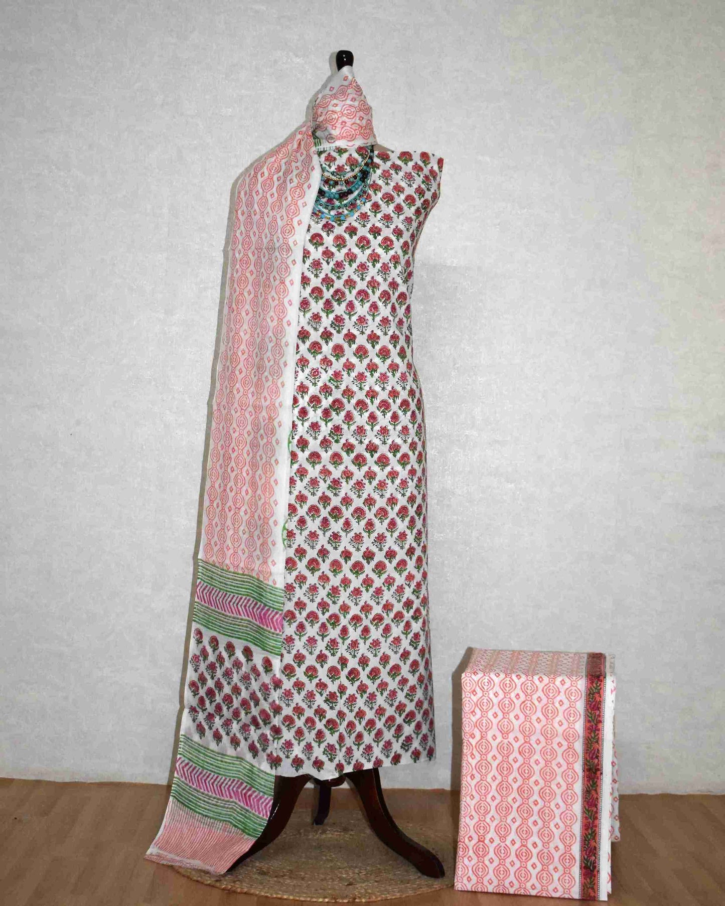 Sanganeri Hand Block Printed Unstitched Cotton Suit Set with malmal dupatta