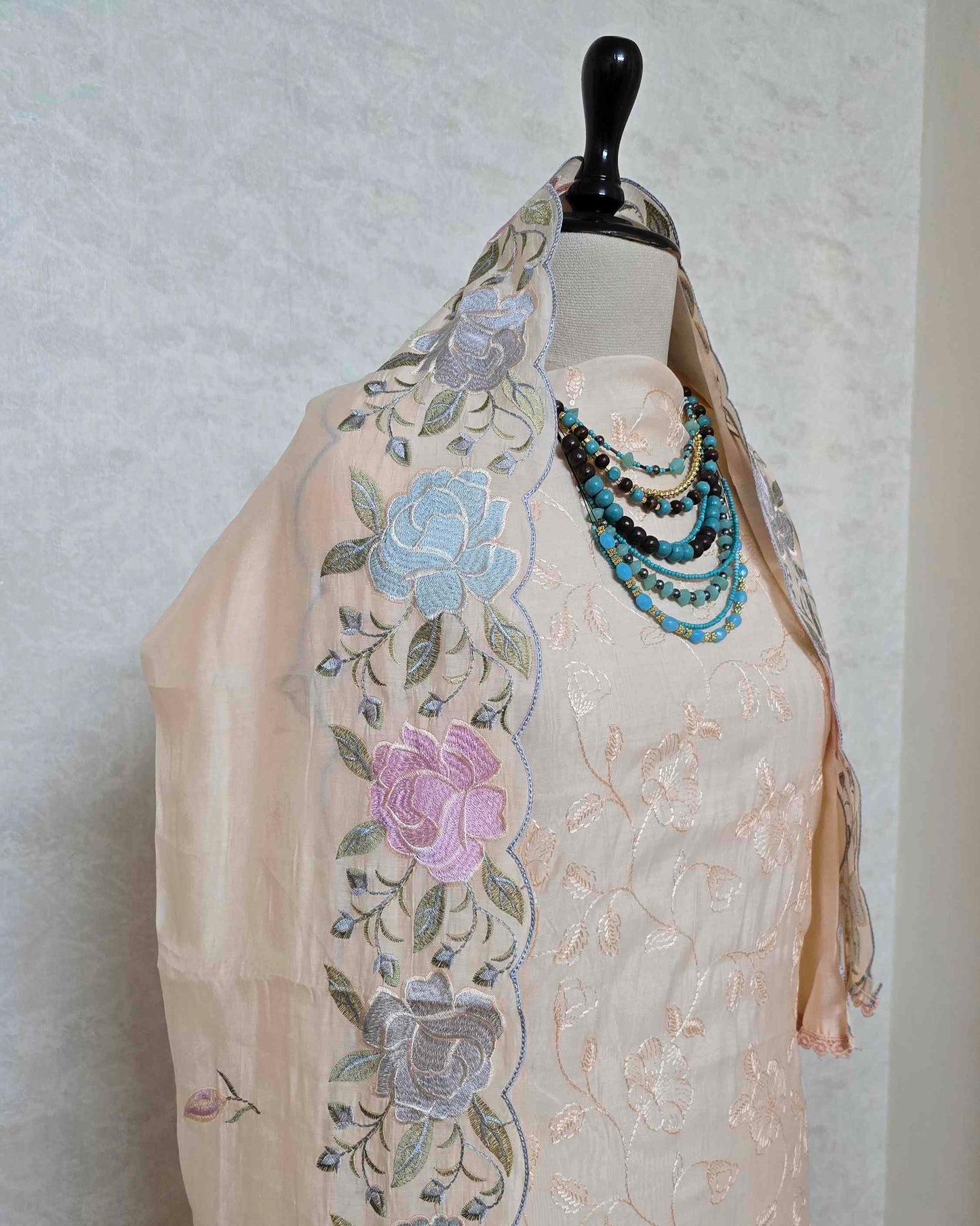 Peach Bloom Embroidered Mal Chanderi Suit Set with Scalloped Dupatta