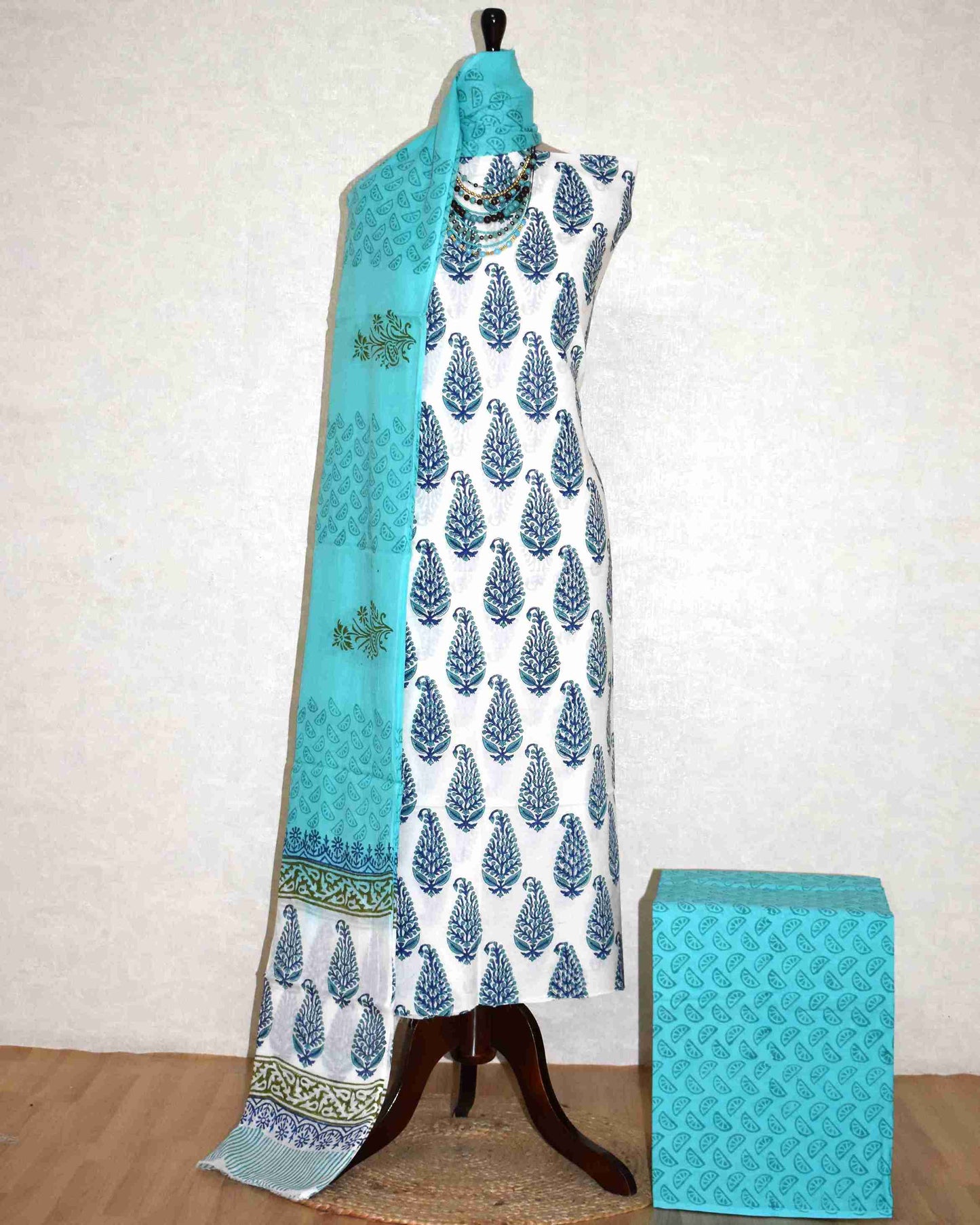 Sanganeri Hand Block Printed Unstitched Cotton Suit Set with malmal dupatta