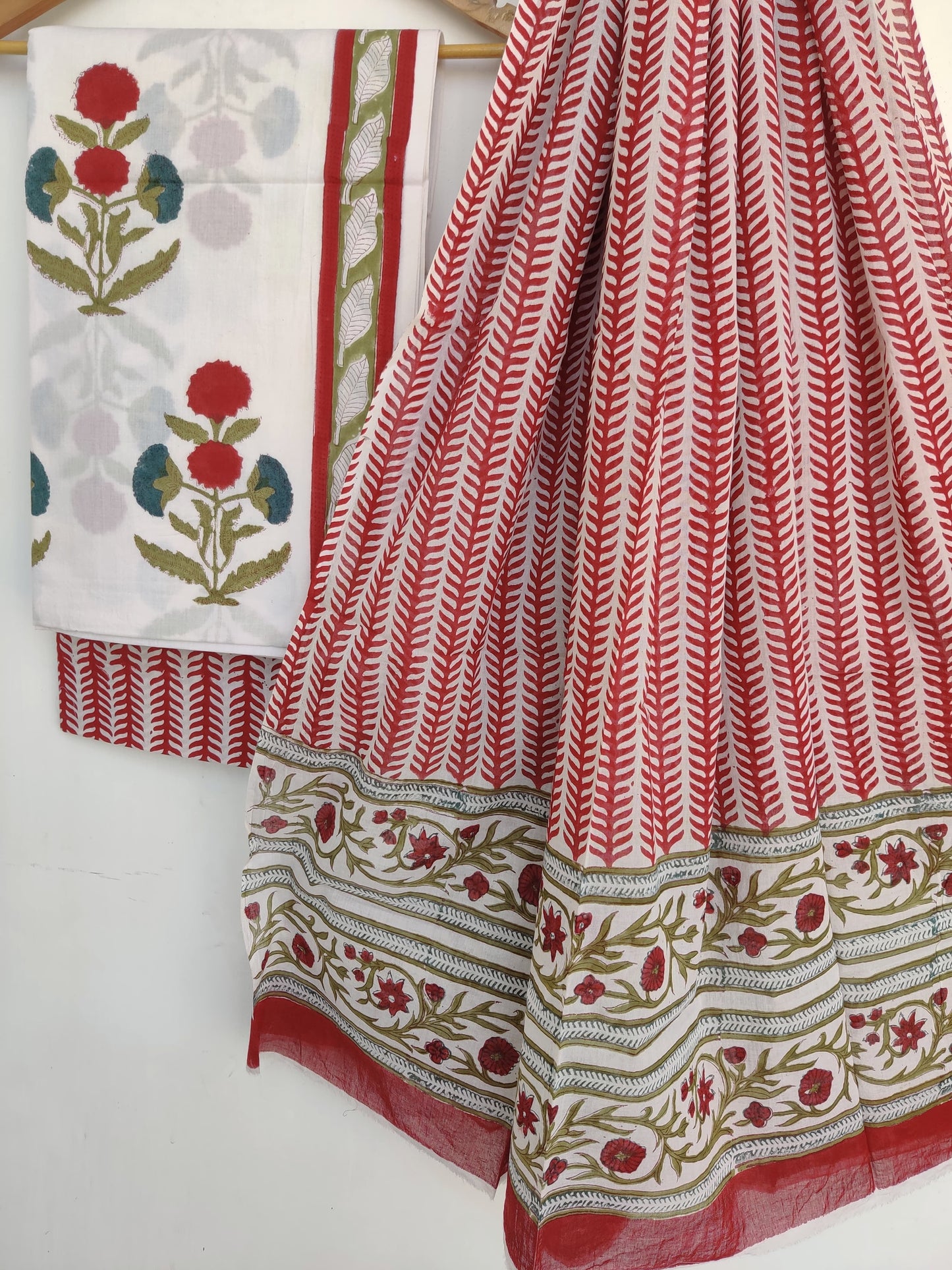 Red Mughal Floral Buta Hand Block Printed Cotton Suit with Malmal Dupatta